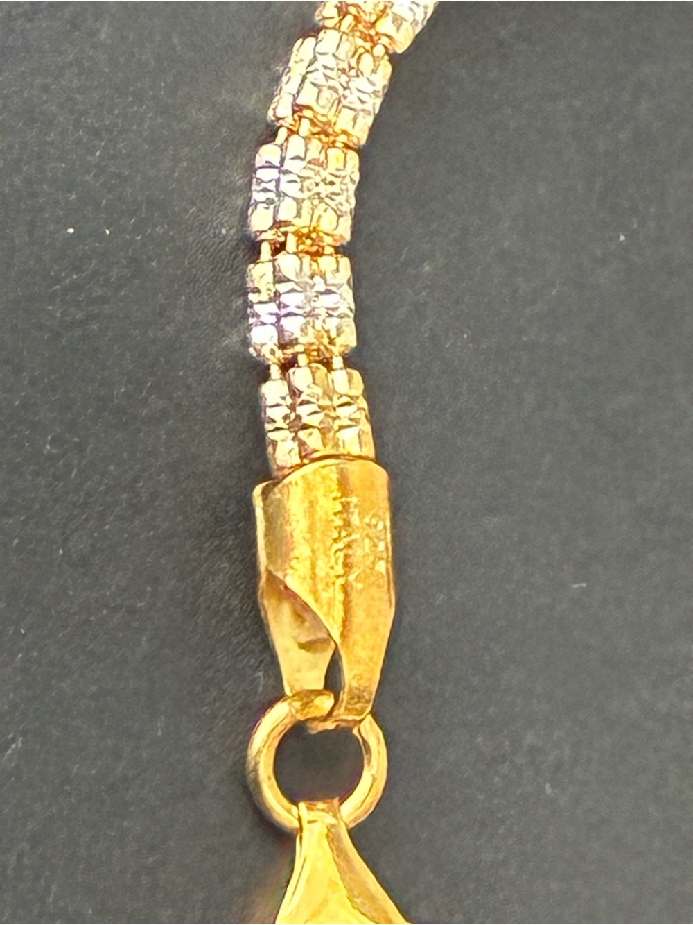 Sterling Silver two tone Silver and Gold bracelet 7” 3mm - Picture 2 of 7